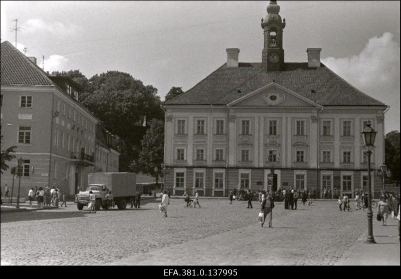 Vaade Tartu Raekojale.
