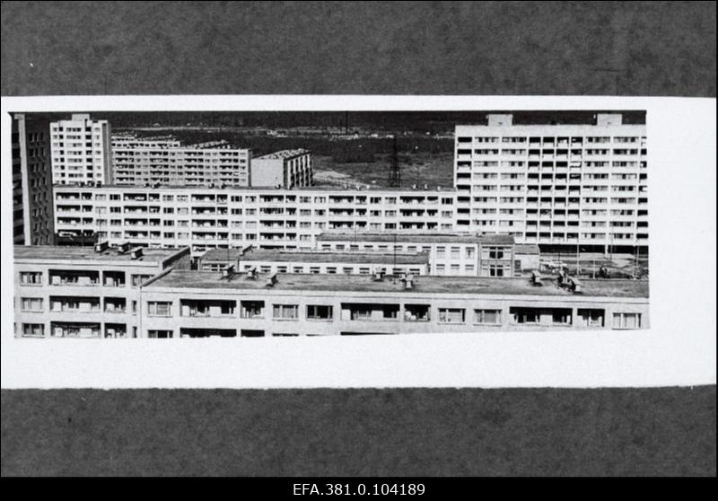 Vaade uutele elamutele Narvas.