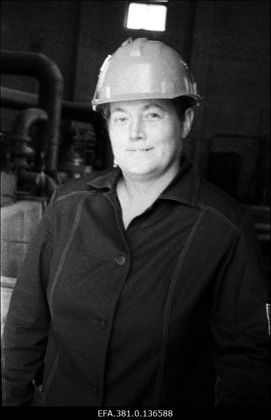 Balti Soojuselektrijaama bagerpumba motorist Anne Raidla.