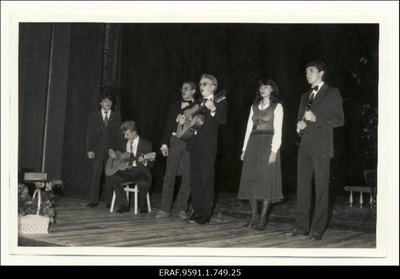 EÜE-83. EÜE 20. aastapäeva pidulik lõpetamine Vanemuise teatris Tartus II  duplicate photo