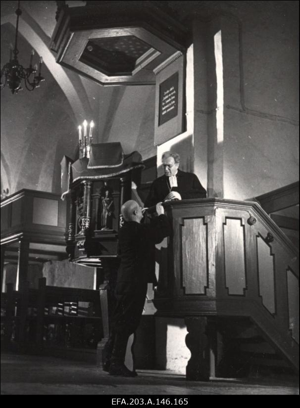 Kaader filmistuudio Tallinnfilm mängufilmist Põrgupõhja uus Vanapagan.