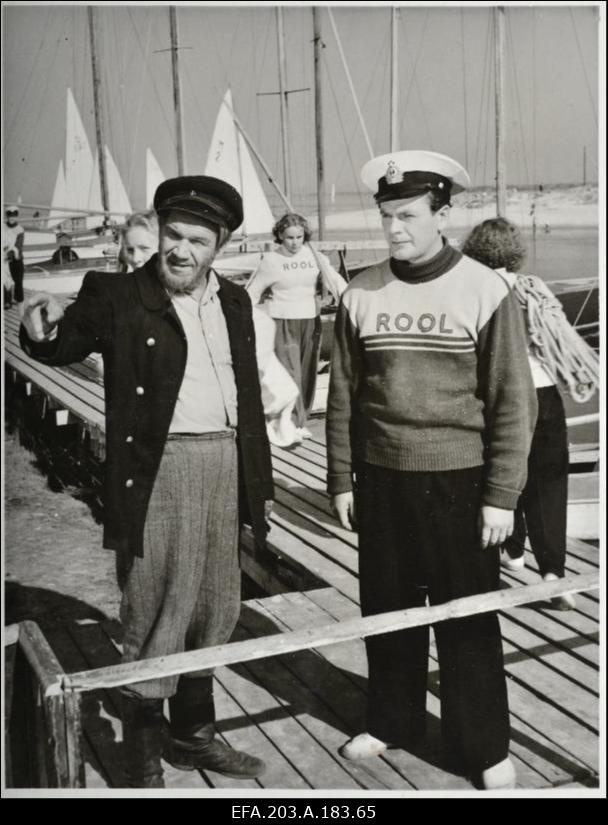 Kaader filmistuudio Tallinnfilm mängufilmist Jahid merel.