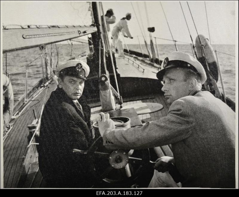 Kaader filmistuudio Tallinnfilm mängufilmist Jahid merel.