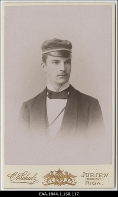 Korporatsiooni "Livonia" liige Ernst von Roth, portreefoto  duplicate photo