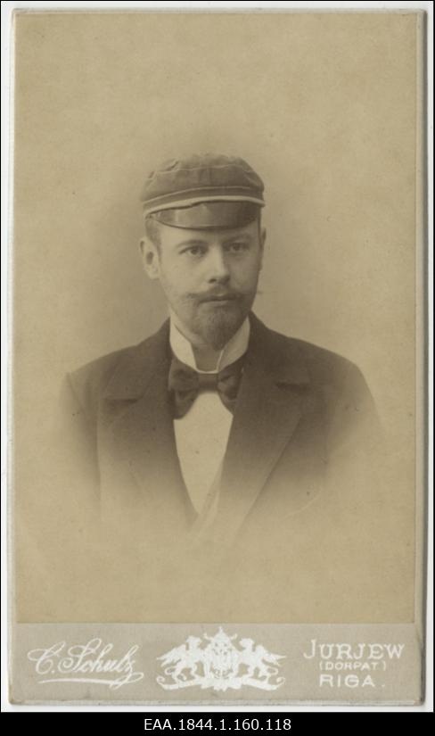 Korporatsiooni "Livonia" liige Hermann Koch, portreefoto