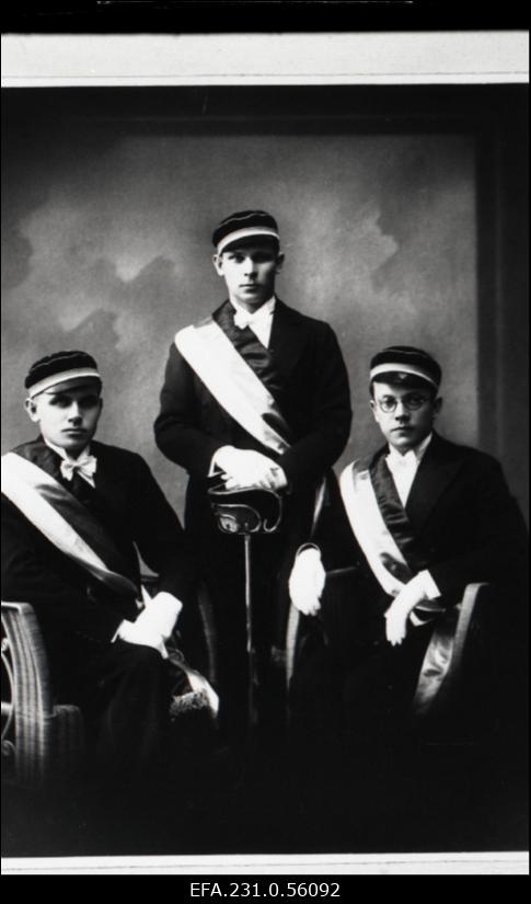 Korporatsiooni "Ugala" eestseisus II seimestril 1932. aastal.