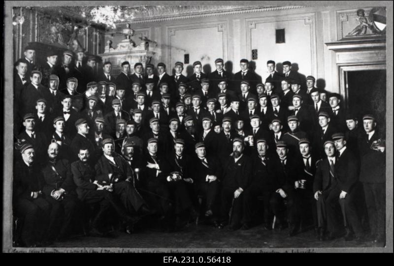 Korporatsiooni „Fraternitas Estica“ liikmed ja vilistlased.