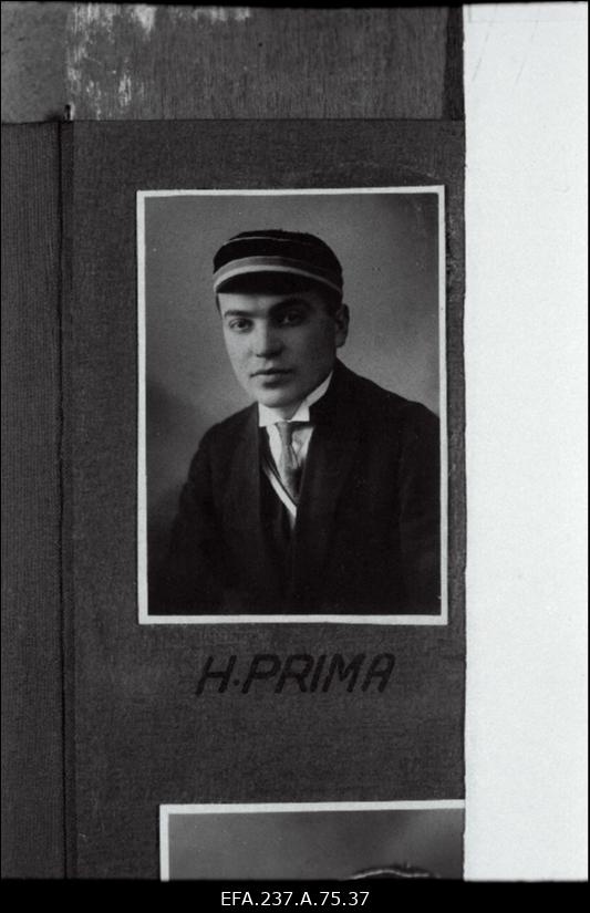 Prima, Heinrich (Priima, Tõnu). - korporatsiooni Ugala liige, Tartu Ülikooli usuteaduskonna üliõpilane.