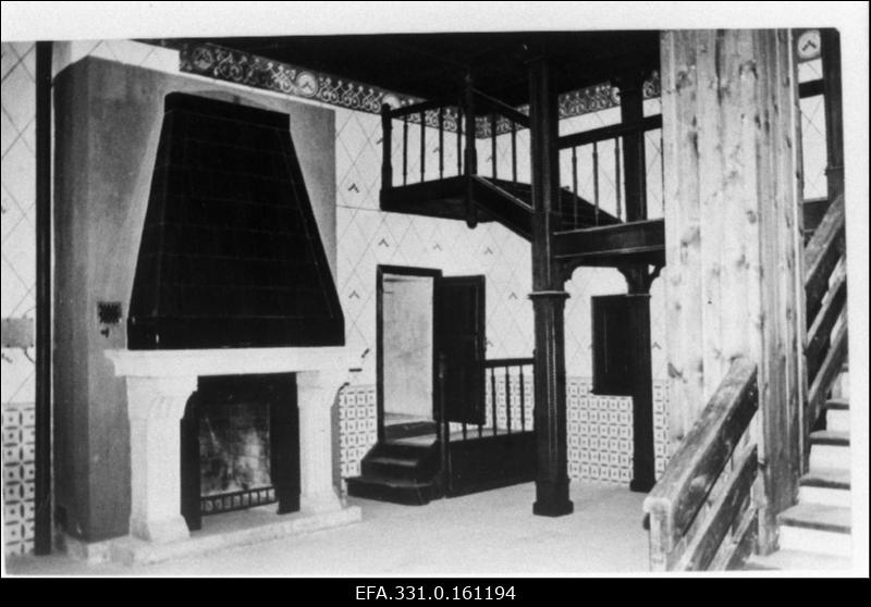 Interjöör piiskopi eluruumist Kuressaare lossis.