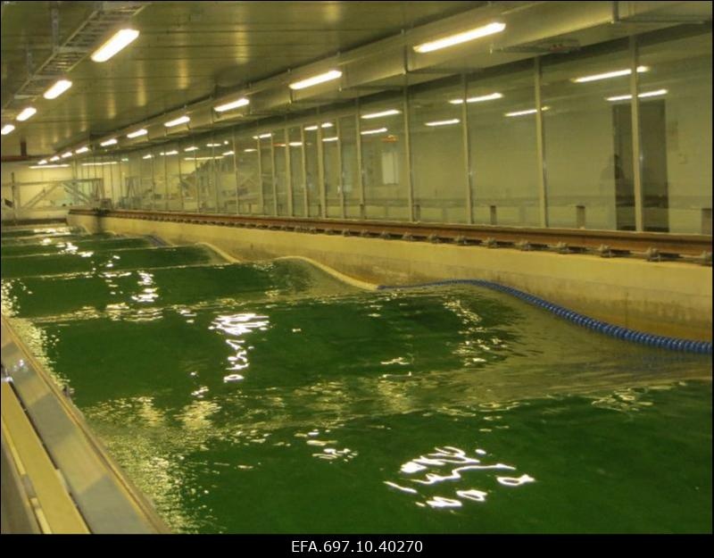 Tal Tech väikelaevaehituse kompetentsikeskus. Laeva hüdrodünaamika uuring.