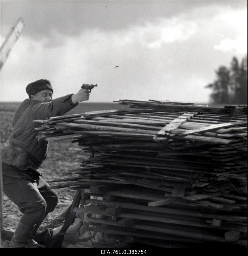 Filmi "Äratus" filmimine. Määritsa lahing. Jaan Rekkor Peeter Kängsepa osas.