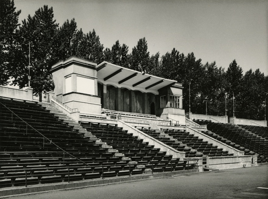 Kalevi (end Komsomoli) staadion, vaade kesktribüünile. Arhitekt Erika Nõva