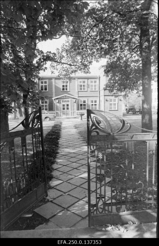 Vaade elumajale Kingissepas.