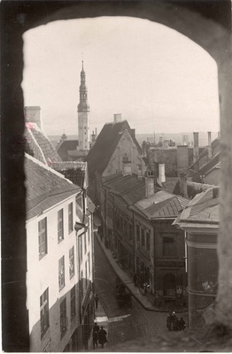 The beginning of a long street. View from Pika foot tower o towards the Church of the Holy Spirit  duplicate photo