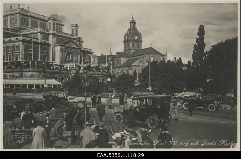 Püha Jakobi kirik ja Karl XII plats