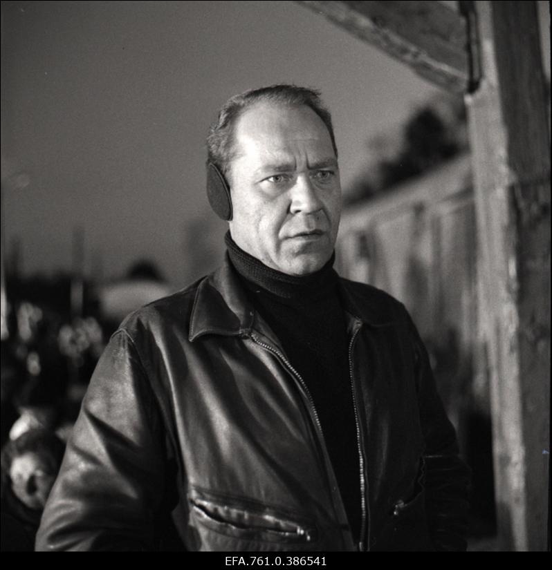 Filmi "Äratus" filmimine. Tõnu Kark Voldemar Rassi osas.