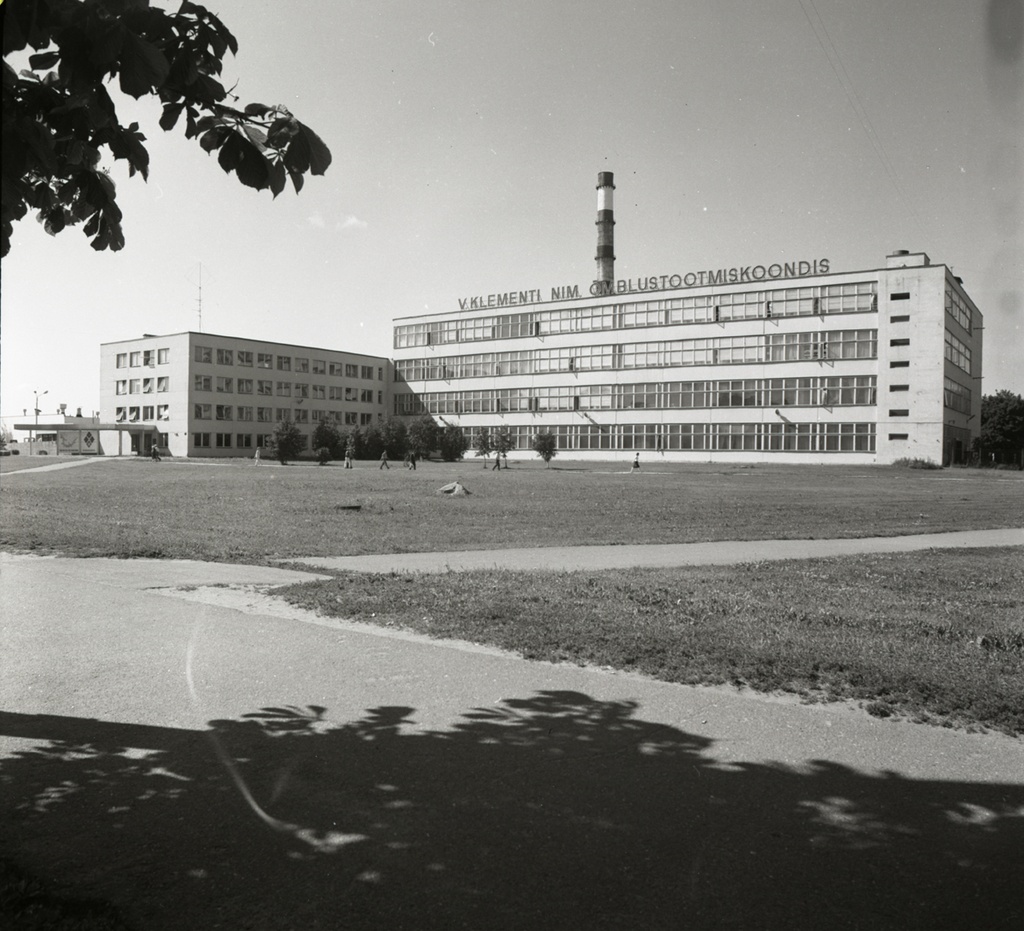 Klementi nimeline õmbluskoondis, vaade. Arhitekt I. Kitajeva, Leningradi RPI-3