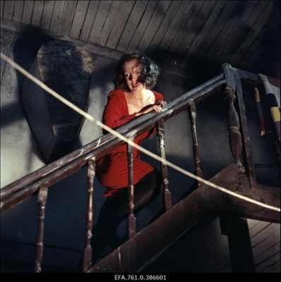 Filmi "Äratus" filmimine. Ülle Kaljuste Saareaugu Aliide osas.  duplicate photo