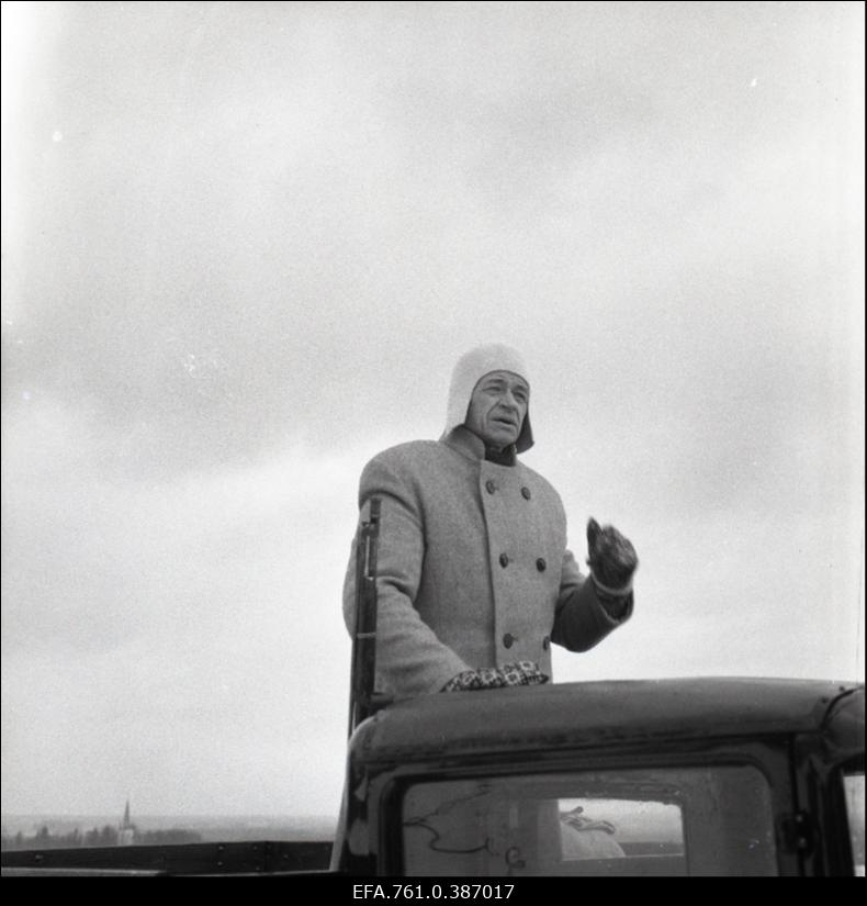 Filmi "Äratus" filmimine. Kaljo Kiisk Mõistuse Jaani osas.