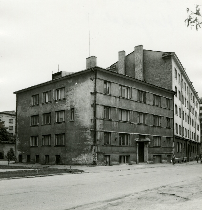 Korterelamu Tallinnas Hospidali 4, vaade hoonele. Arhitekt Karl Tarvas