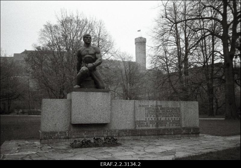 Mälestusmärk Eesti Ametiühingute I Kongressi delegaatidele, kes hukkusid 03.09.1919.a.