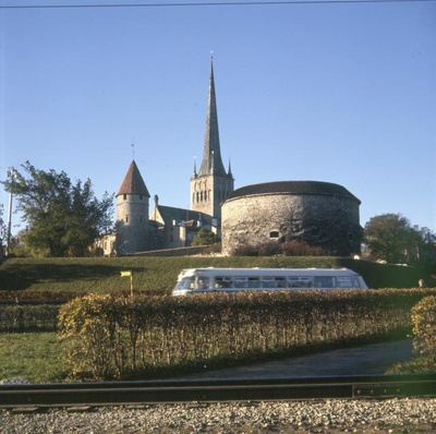 Tallinn. Suurtükitorn Paks Margareeta ja Suur Rannavärav.  similar photo