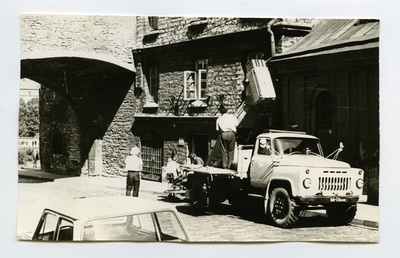 Eesti Telefilmi filmivõtted kapten Hermann Tõnissoost  similar photo