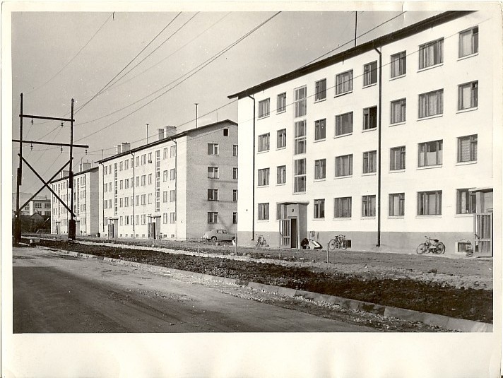 foto, uued elamud Paides Aiavilja tänaval 1963.a.