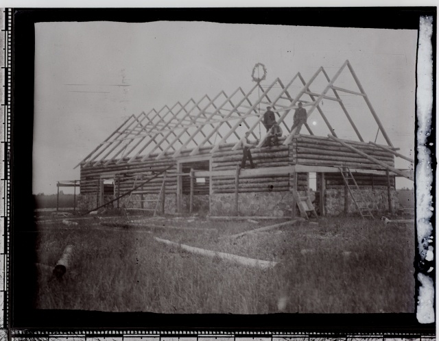 Söödi talu küüni ehitus