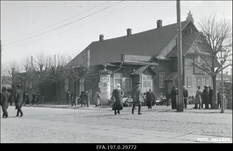 Tartu esimene kinohoone enne lammutamist.