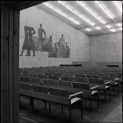 Narva-Jõesuu puhkekodu, saal. Arhitektid Pärtel Tarvas ja Helgi Margna  similar photo