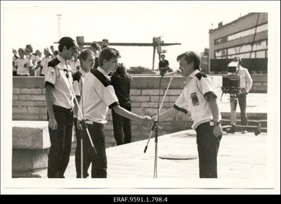 EÜE-86 töösuve avamine Tallinnas Linnahalli juures  duplicate photo