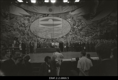 Rahvarinde I kongress Linnahallis. Vaade lavale  similar photo