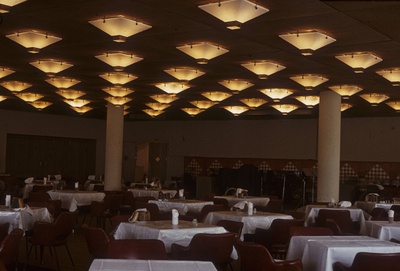 Hotell Kungla Tallinnas (lammutatud), vaade restoranile. Arhitektid Ilmar Puumets, Herbert Rüütlane; ühiskondlikud interjöörid ARS (Maia Laul jt)  similar photo