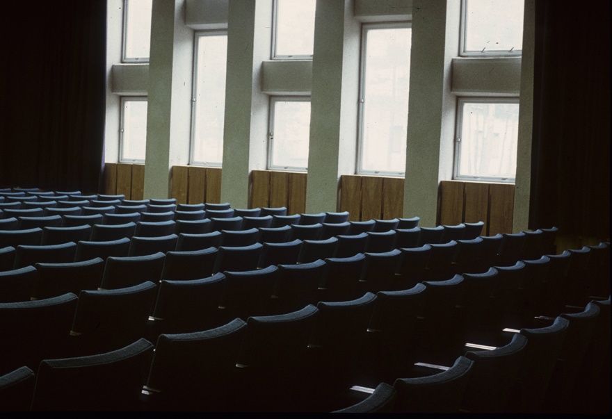 Eksperimentaalse ja kliinilise meditsiini Instituut, saal. Arhitekt Ilmar Puumets