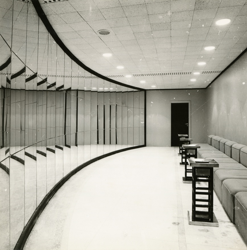 Paide kultuurimaja, puhkeruum. Arhitekt Hans Kõll, sisekujundus Tiiu Pai, Taimi Rõuk