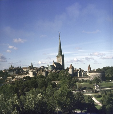 Tallinna vaade.  similar photo