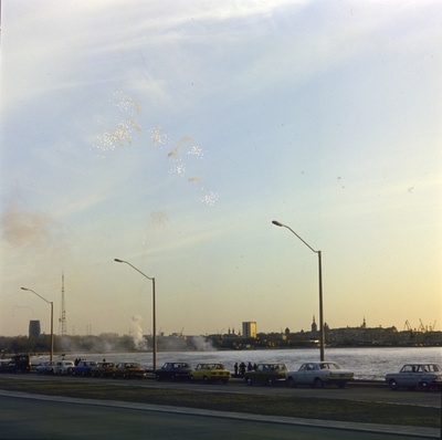 Pirita teel ilutulestik.  similar photo