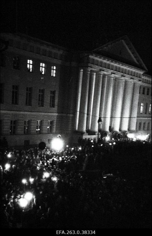 Üliõpilaspäevadest osavõtjad Tartu Riiklikus Ülikoolis.