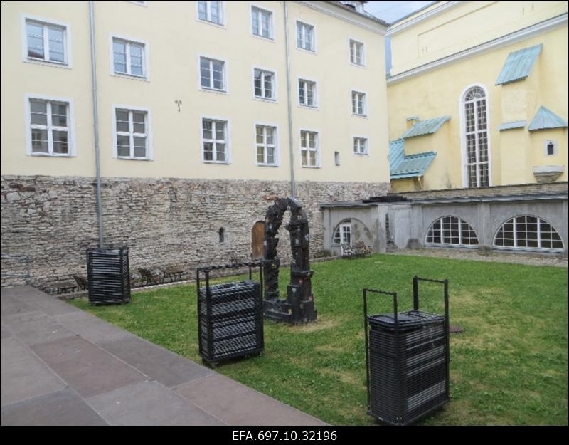 Gustav Adolfi Gumnaasiumi siseõu.
