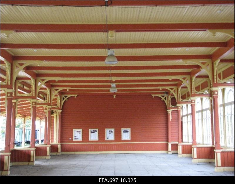 Haapsalu Raudteemuuseum (endine jaamahoone).