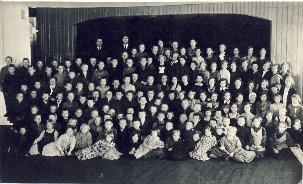 Värska koolipere 1938. aasta kevad-talvel.
