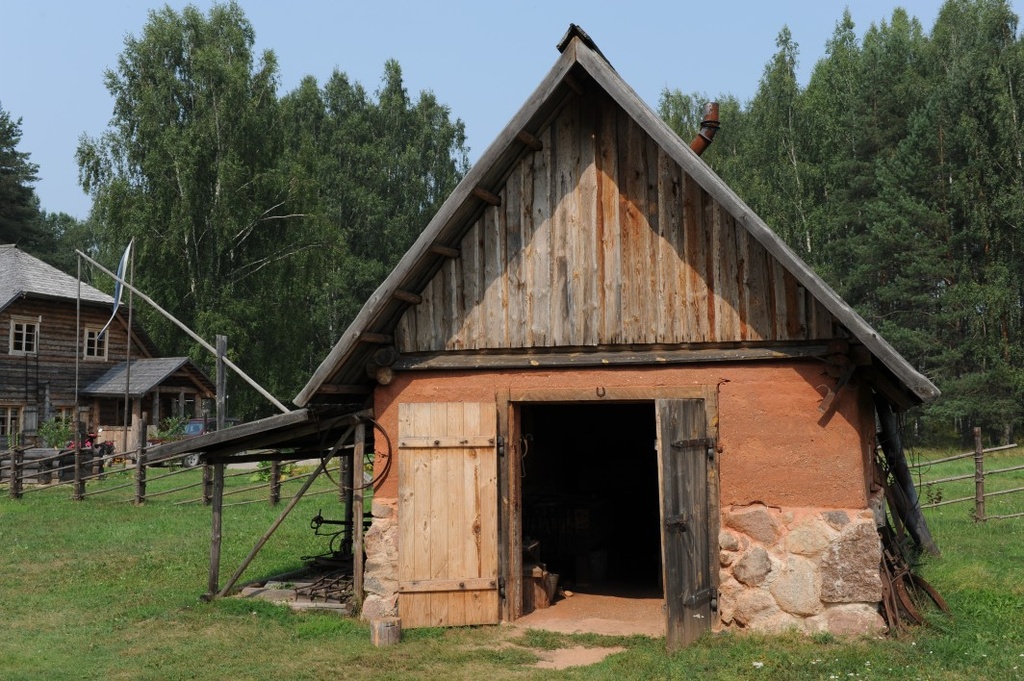 Värska.Seto Talumuuseum. Sepikoda