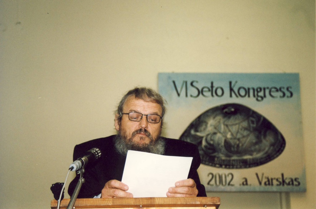VI Seto Kongress Värska Sanatooriumis.Ain Sarv esinemas ettekandega seto rahvast.