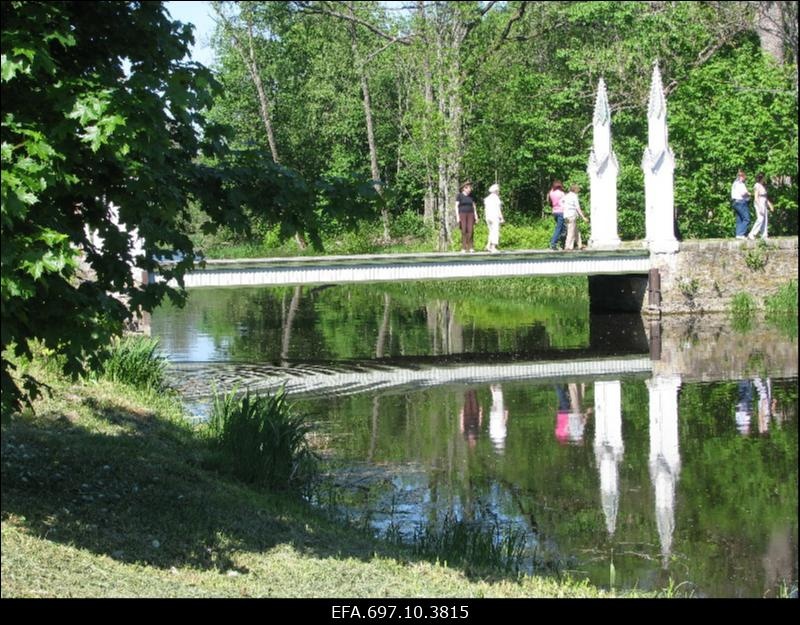 Lohu mõisa park.