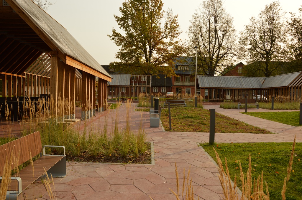 Otepää - wmee-006 - Otepää kesklinn. Uuendatud linnasüda