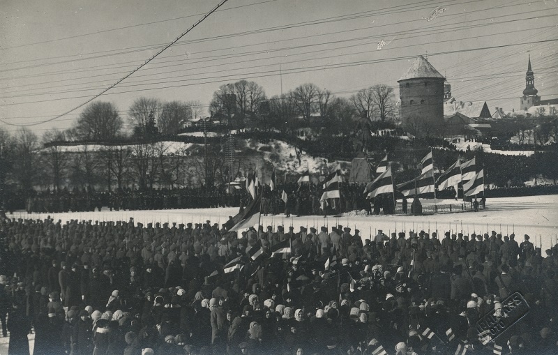 Paraad Eesti iseseisvuse aastapäeval, 1920. aastal.