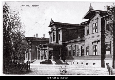 Vaade Tartu raudteejaamale.  duplicate photo