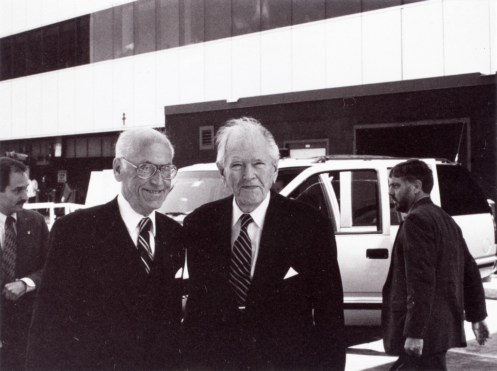 Lennart Meri and Ernst Jaakson (062729 ERM Fk2899 11 062729) - Lennart Meri, minister of foreign affairs, later president of Estonia, and Ernst Jaakson (1905-1998), Estonian diplomat in the US.