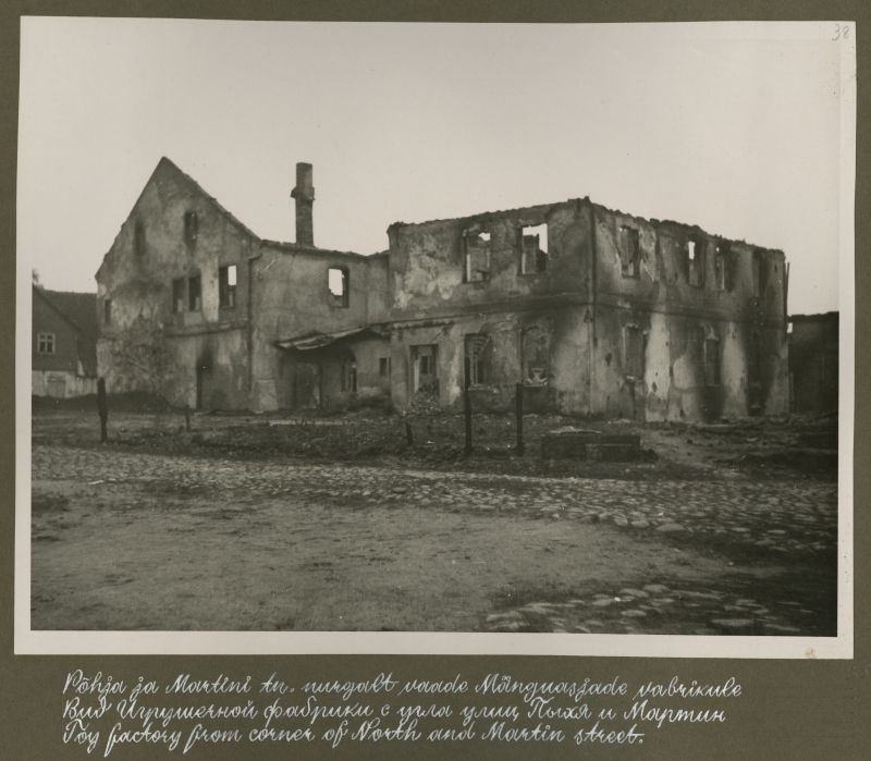 Põhja ja Martini tänava nurgalt vaade Mänguasjade vabrikule